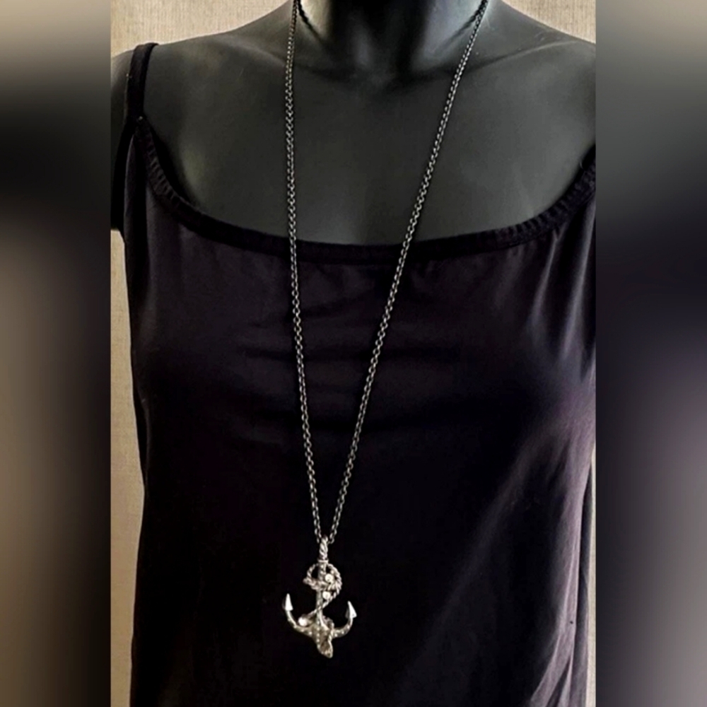 AMERICAN EAGLE SILVERTONE  RHINESTONE BOAT ANCHOR NAUTICAL NECKLACE